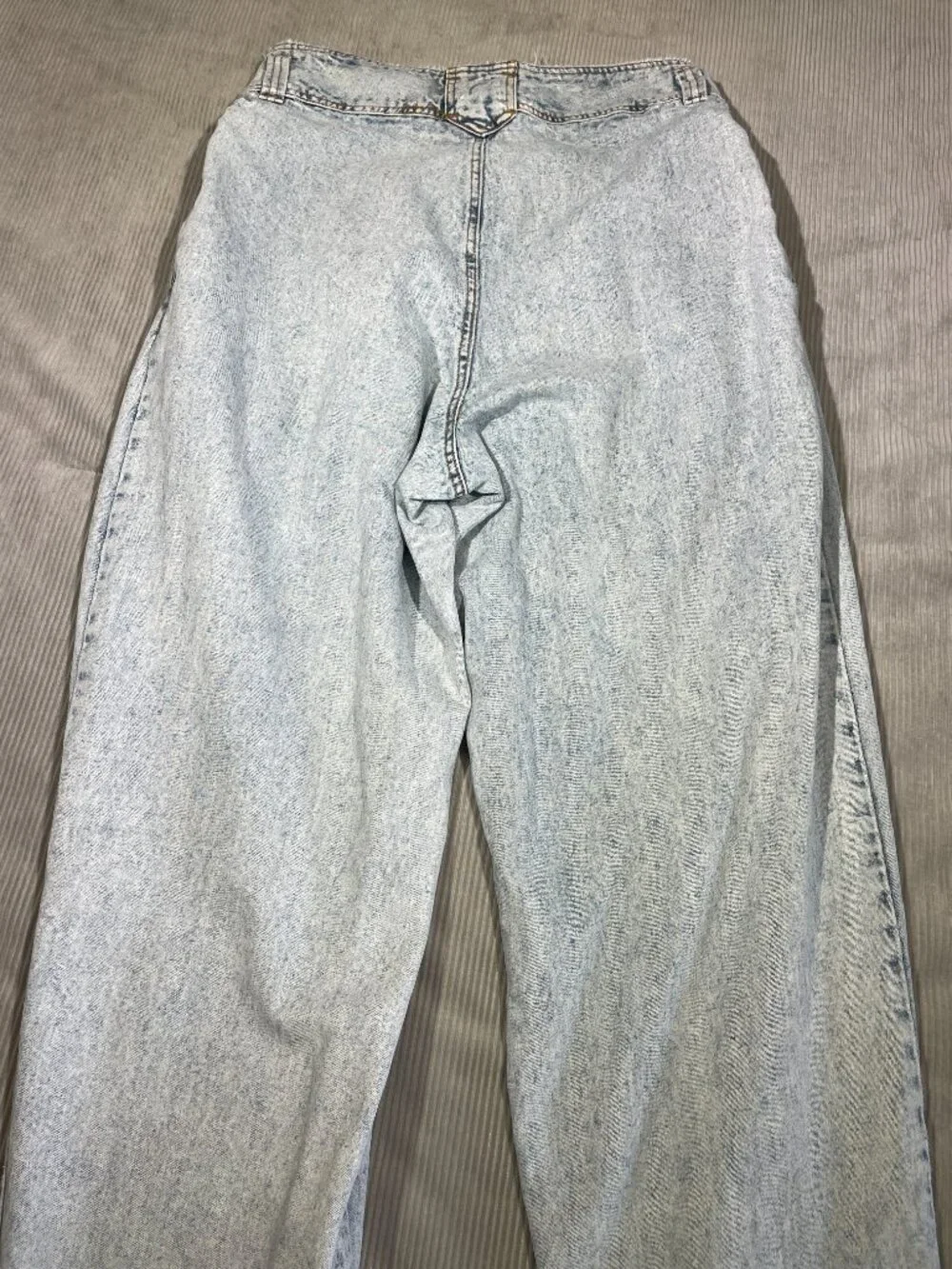 Vtg 80s Jordache Studio Acid Wash High Waisted Tapered Mom Jeans Women's Size 10 - Picture 4 of 12
